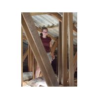 52_Danielle-a ceiling_worker.jpg